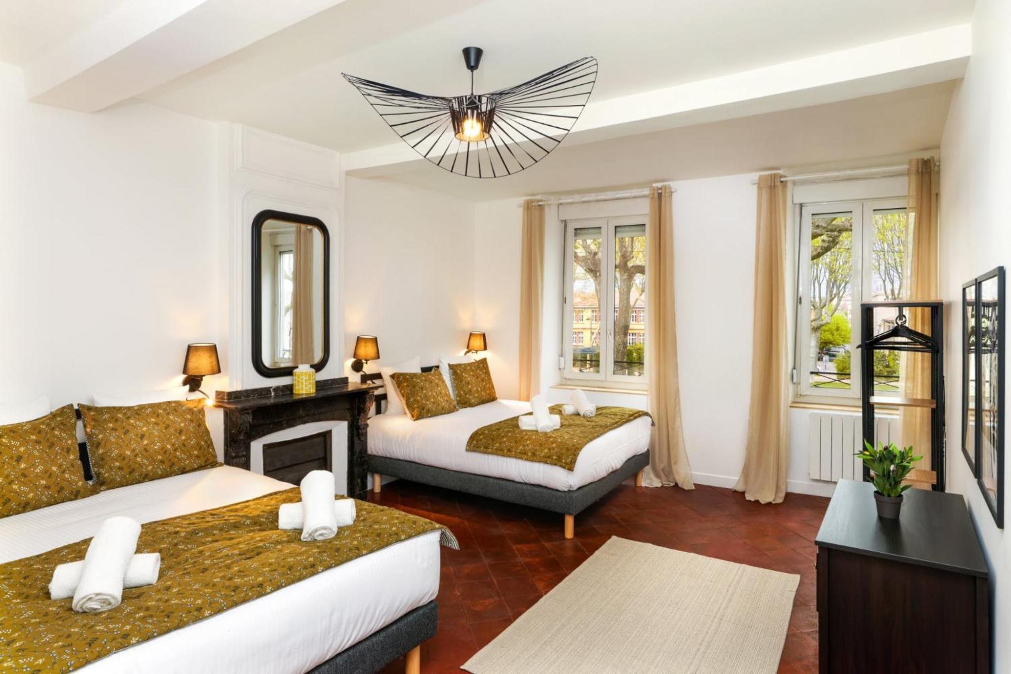 L'art De Gambetta Conciergeriedamecarcas Apartment *